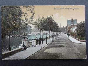 Bedfordshire: BEDFORD Embankment and River c1913 by Valentine's 75525