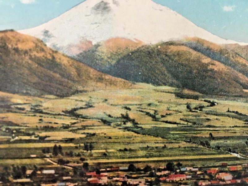 Postcard  Hand-Colored The Popocatepetl Mountain, Ameccameca, Mexico   Z9