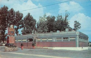 Wind Gap Pennsylvania Caesar's Diner Vintage Postcard AA51421