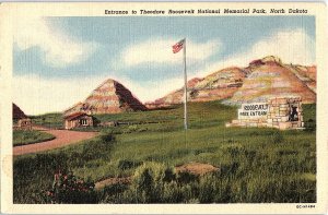 Postcard MONUMENT SCENE Theodore Roosevelt National Park North Dakota ND AI1638