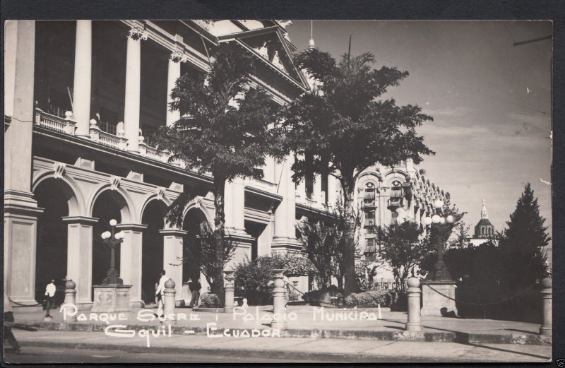 Ecuador Postcard - Parque Suere i Palacio Municipal Gquil  A9618