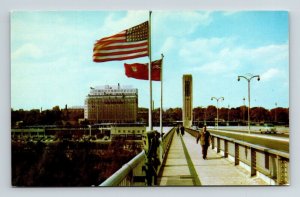 Famous Rainbow Bridge Niagara Gorge Falls American Flag UNP Vintage Postcard 