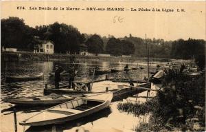 CPA Les Bords de la Marne BRY-sur-MARNE La Peche a la Ligne (600165)