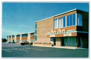 c1960's Nor-Shor Motor Hotel Dining Banquets Port Arthur Canada Vintage Postcard