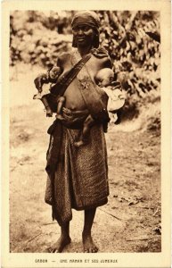 PC CPA GABON, UNE MAMAN ET SES JUMEAUX, Vintage Postcard (b21789)