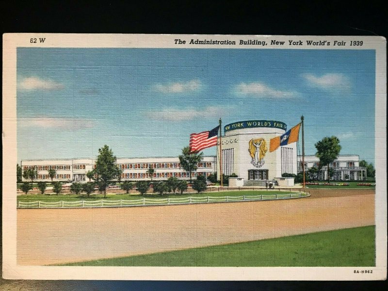 Vintage Postcard 1939 N.Y. World's Fair Administration Building Flushing NY