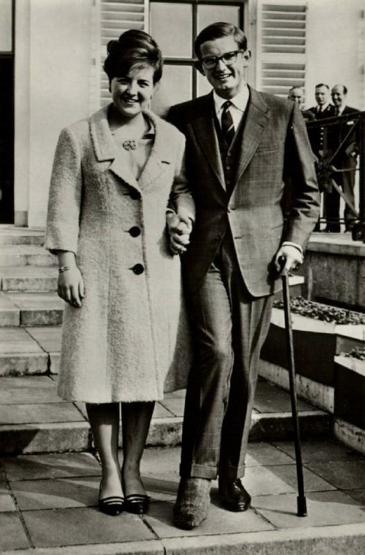 netherlands, Princess Margriet & Pieter van Vollenhoven (1965) RPPC