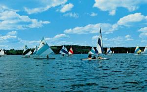 VT - Sailing on a Mountain Lake