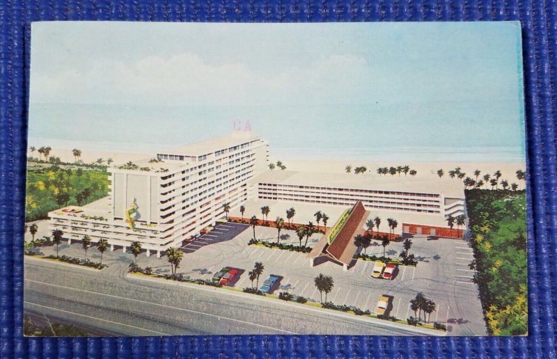 Vintage 1970's Holiday Inn Surfside Convention Resort Daytona Beach FL Postcard