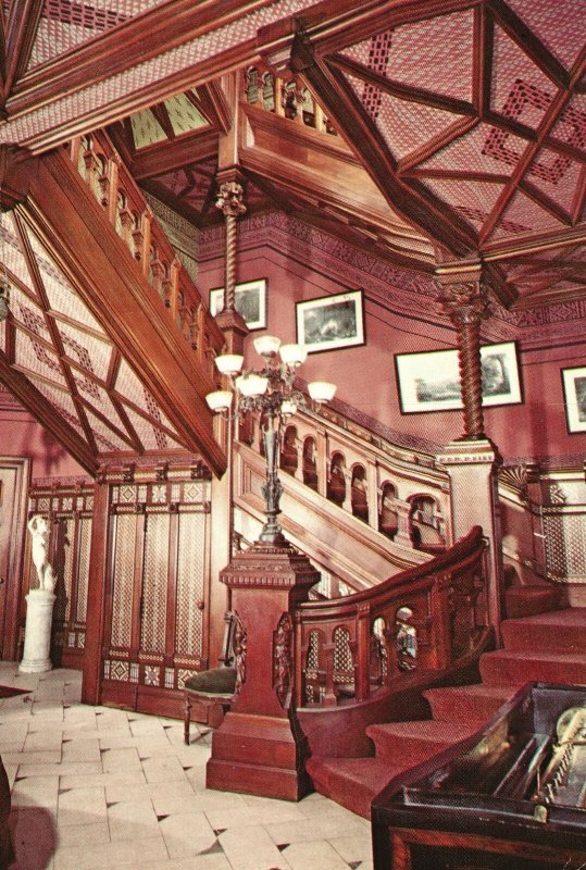 Hartford Connecticut CT, Entrance Hall, Mark Twain House, Vintage Postcard