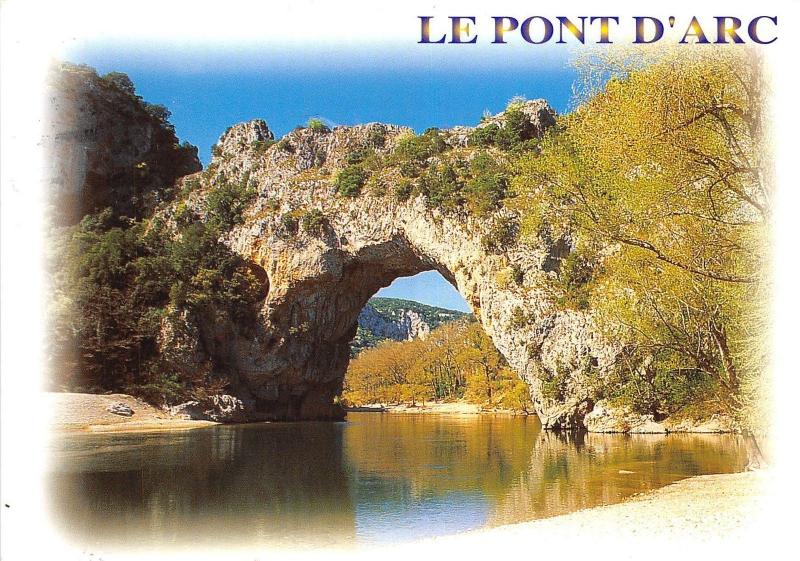 B51049 Le Pont d'Arc arche naturelle   france