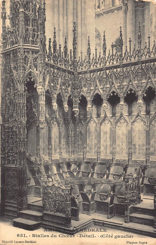 C005 France,  Amiens Cathedrale vintage postcard
