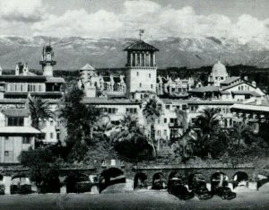 Circa 1920 Cars Bird's Eye View Mission Inn, Riverside, CA Vintage Postcard P21