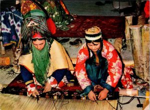 Afghanistan CARPET WEAVERS~NORTHERN PROVINCES Traditional Clothing 4X6 Postcard