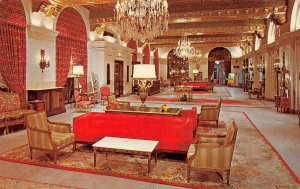 Washington, D.C.   SHERATON-CARLTON HOTEL  Grand Lobby~Chandeliers  Postcard