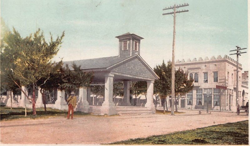 ST AUGUSTINE FLORIDA FL~THE SLAVE MARKET~1900s POSTCARD