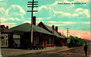 Train at Union Railroad Station Grosshiem Photo Muscatine IA UNP DB Postcard D2