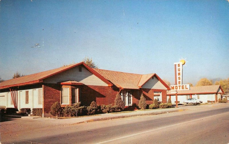 SUNSET MOTEL Pocatello, ID Roadside 1955 Idaho Falls Vintage Postcard