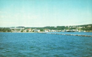 Vintage Postcard Early Glimpse Island On Fairy Building Mackinac Island Michigan