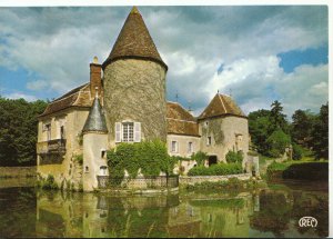 France Postcard - Environs d'Argenton-Sur-Creuse - Le Chateau De Courbas  20313A