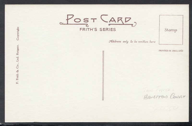 Middlesex Postcard - River Scene at Hampton Court    RS13916