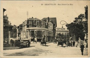 CPA DEAUVILLE - Rue Désiré Le Hoc (140416)