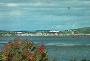 CONTINENTAL SIZE POSTCARD THE KELTIC LODGE RESORT AT INGONISH CAPE BRETON CANADA