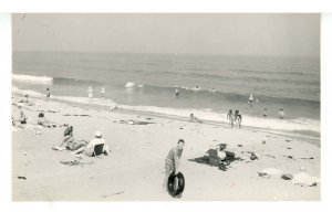 NH - Rye Beach. Wallis Sands Beach     *RPPC