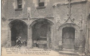 France Postcard - Tours - La Cour Interieure De La Maison De Tristan  U252