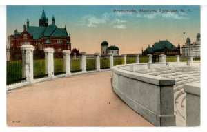 NY - Syracuse. Syracuse University, Promenade, Stadium