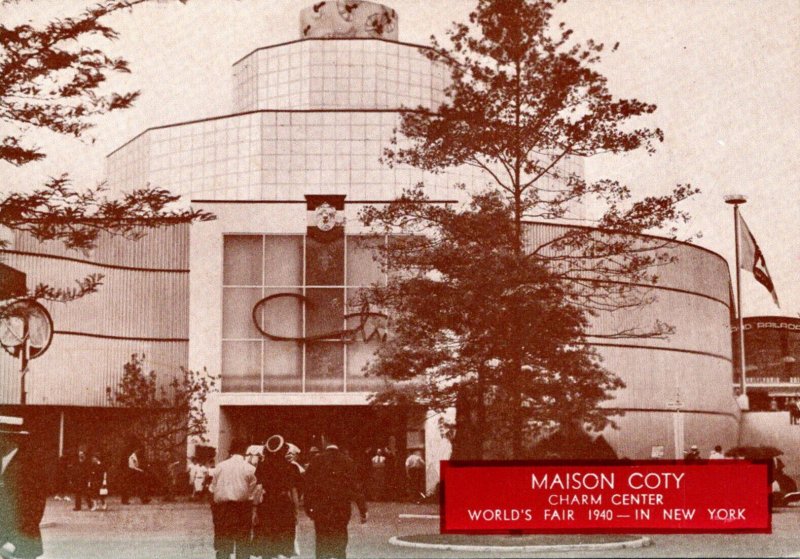 New York 1940 World's Fair Maison Coty Charm Center