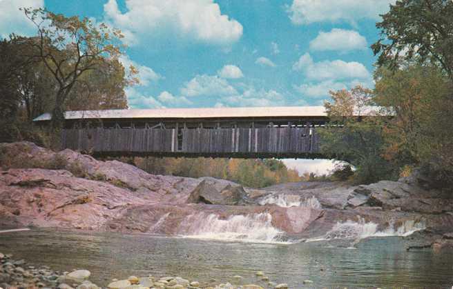 Covered Bridge at Swiftwater NH New Hampshire crossing the Wild Ammonoosuc River