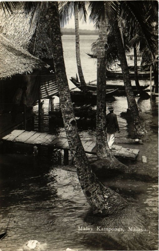 PC CPA MALAYSIA, MALAY KAMPONGS, MALAYA, VINTAGE REAL PHOTO POSTCARD (b12114)