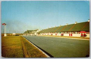 Vtg Montreal Canada Le Lucerne Motel Quebec 1950s View Postcard