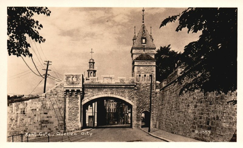 Vintage Postcard 1920's Kent Gate Quebec City Associated Screen News Limited