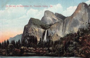 YOSEMITE VALLEY CALIFORNIA~ON THE WAY TO INSPIRATION PT~NEWMAN Y-34 POSTCARD