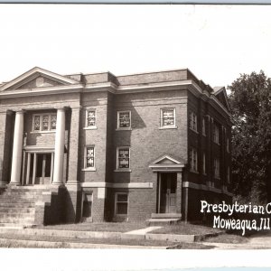 c1940s Moweaqua IL Presbyterian Church RPPC Postcard Brick Building Postcard A29