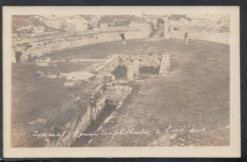 Italy Postcard - Syracuse - Roman Amphitheatre & Lions Dens   RS16002