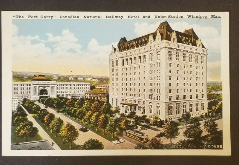 Mint Winnipeg Manatoba Canada The Fort Garry CNR Hotel & Union Station Postcard