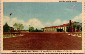 Linen Postcard Sky-Tel Motor Lodge US 70 & 80 West Edge Deming, New Mexico