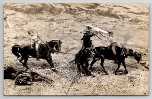 Dayton OH Ntl Military Home Photo of Painting Men Horses by E Kile Postcard L35