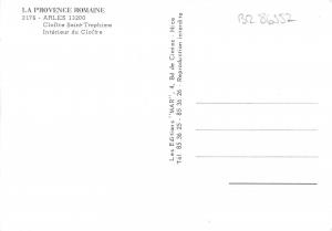 BR86552 arles cloitre saint trophime france