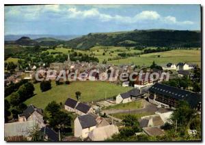 Postcard Modern Besse Puy de Dome in Chandesse general view