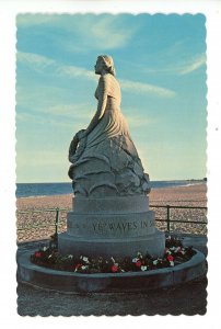NH - Hampton Beach. Marine Memorial