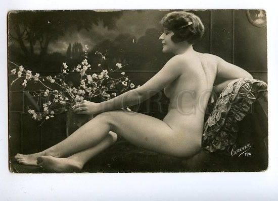 129033 NUDE Woman FLOWERS vintage Real PHOTO CORONA #174 PC