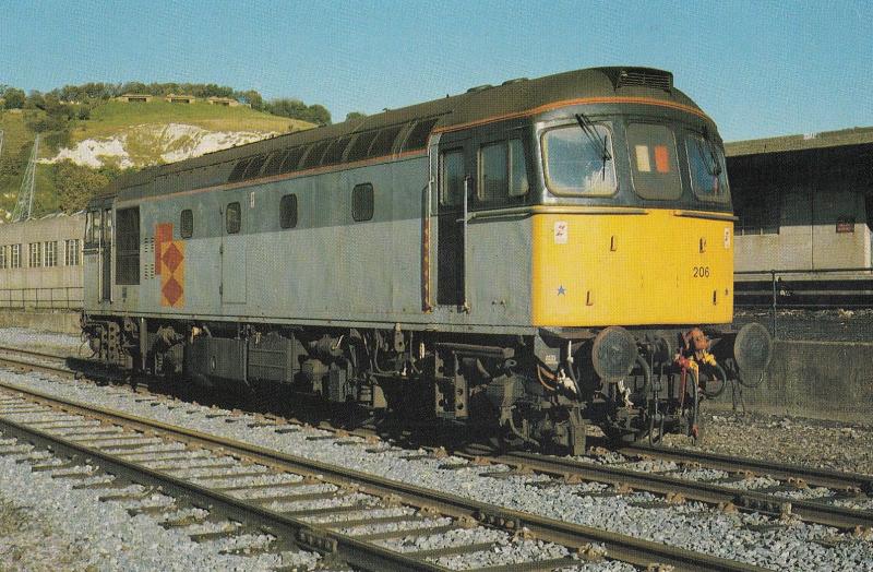 Class 33 no 33206 Train at Dover Station in 1988 Postcard