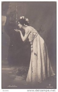 RP, Elegant Lady Wearing A Dress, Madeleine, 1920-1940s