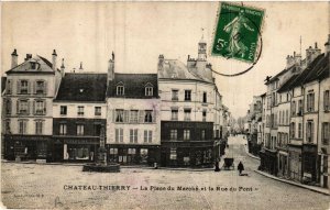 CPA CHATEAU-THIERRY La Place du Marché et la Rue du Pont (665584)