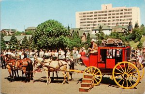 Edmonton Alberta Historic Stagecoach Edmonton to Calgary Postcard H2