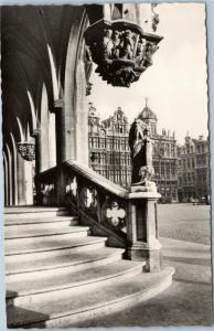 postcard RPPC Belgium Grand'Place - Brussels market square  (10-4941)